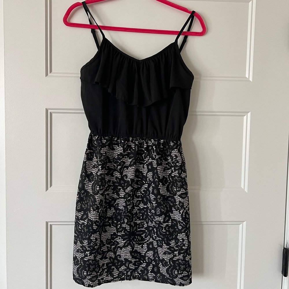 Women’s dress